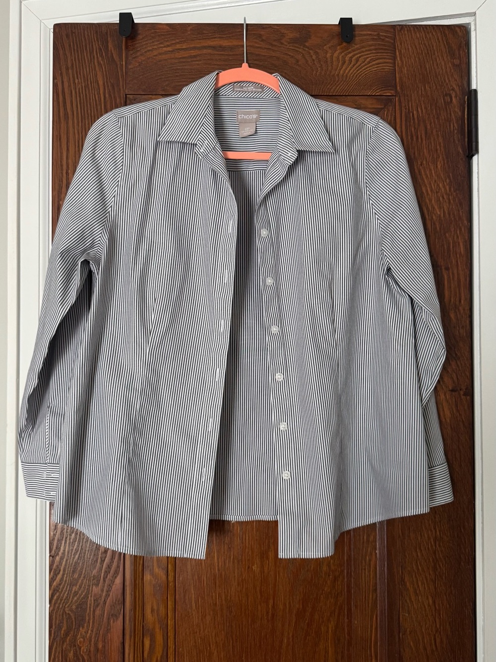 Button-Up Pinstripe Shirt Blue White size 0 Petite
